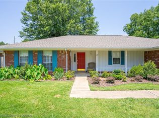 8807 Meandering Way, Fort Smith, AR 72903