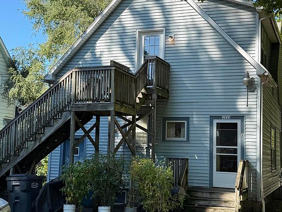 2nd image of 1315 Mills St