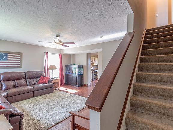 4th image of 5521 Longworth Dr