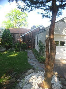 1st image of 1740 Paine St
