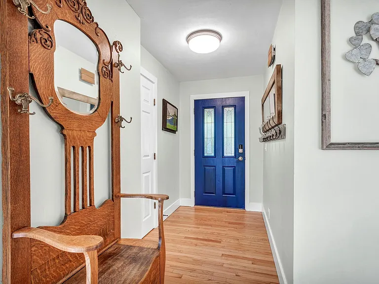 2655 Parkway Dr — Photo 7