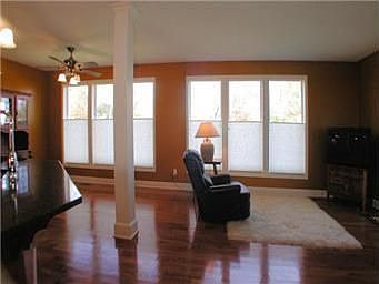 5th image of 2603 NE Prairie Falcon Dr