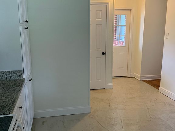 5th image of 5732 Cypress St