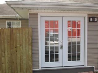 318 E Pickens Rd, Pea Ridge, AR 72751