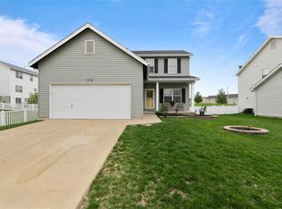 1938 Briarfield Dr, Lake Saint Louis, MO 63367