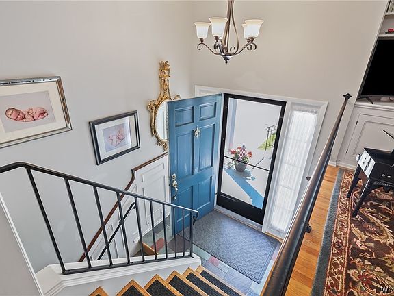 3rd image of 150 Robert Dr