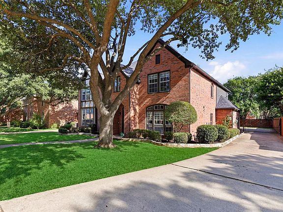 2nd image of 3601 Sandhurst Dr