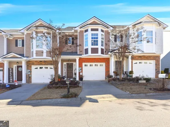 1499 Bluff Valley Cir, Gainesville, GA 30504