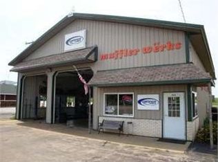 860 N Main St, Viroqua, WI 54665
