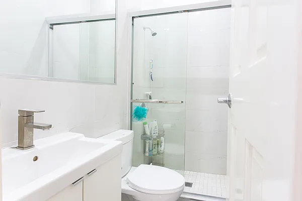 Rented by Tosh Marks Property Group | media 11