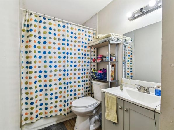 tampa-florida-444513852 picture