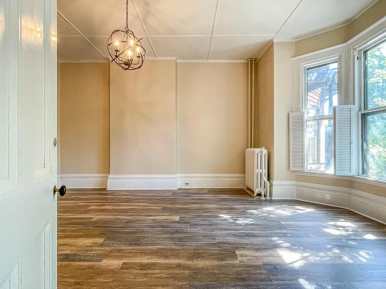 139 Spring St #1 — Photo 5