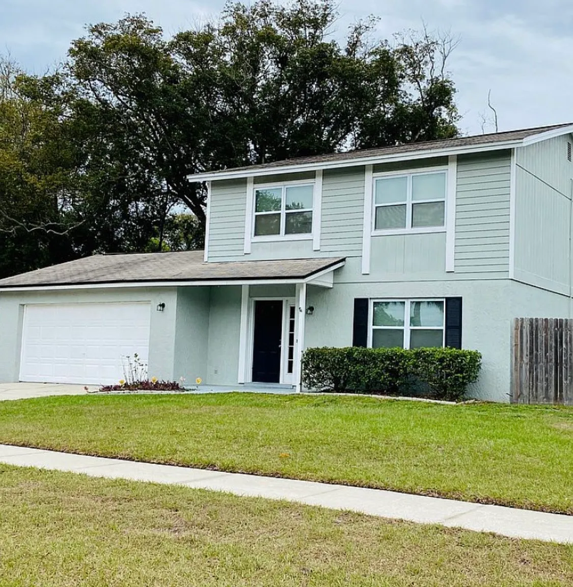 4 bed, 2.5 bath, 1737 sqft, $2,500 — Photo 1
