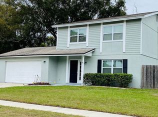 17722 Morninghigh Dr, Lutz, FL 33549