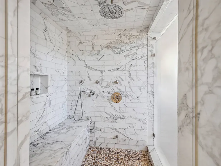 110 Rose Hill Rd — Photo 34