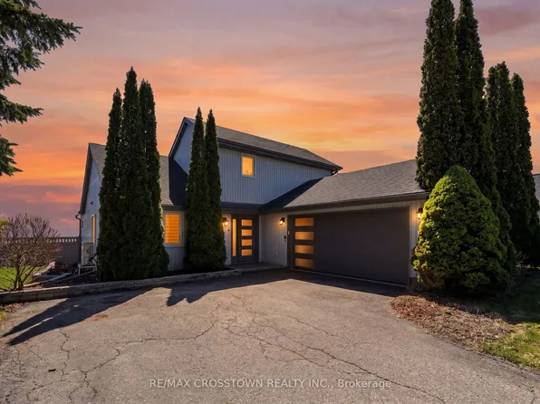 167 Lakeshore Rd W, Oro Medonte, ON L0L 2E0