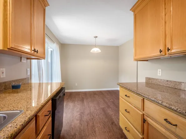 18226 Hale Ave APT B, Morgan Hill, CA 95037