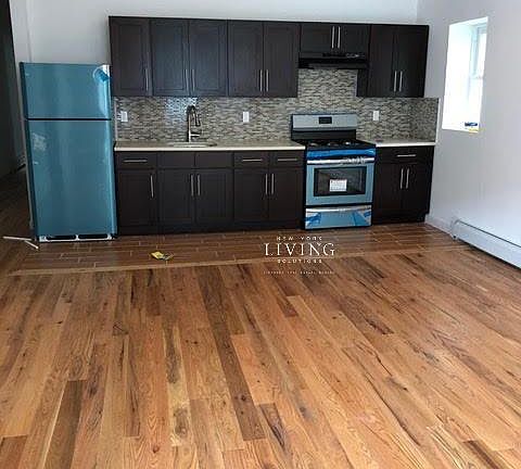 2nd image of 1055 Morris Ave APT 1