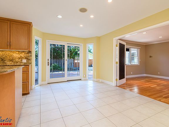 4th image of 3356 Solano Ct