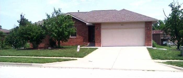 3820 W Parkridge Circle