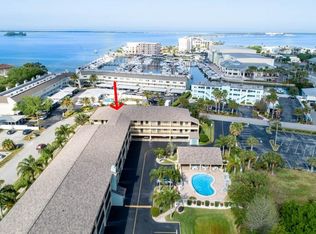 460 Paula Dr S APT 102, Dunedin, FL 34698