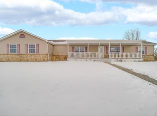 17975 Lincoln Ln, Lowell, IN 46356