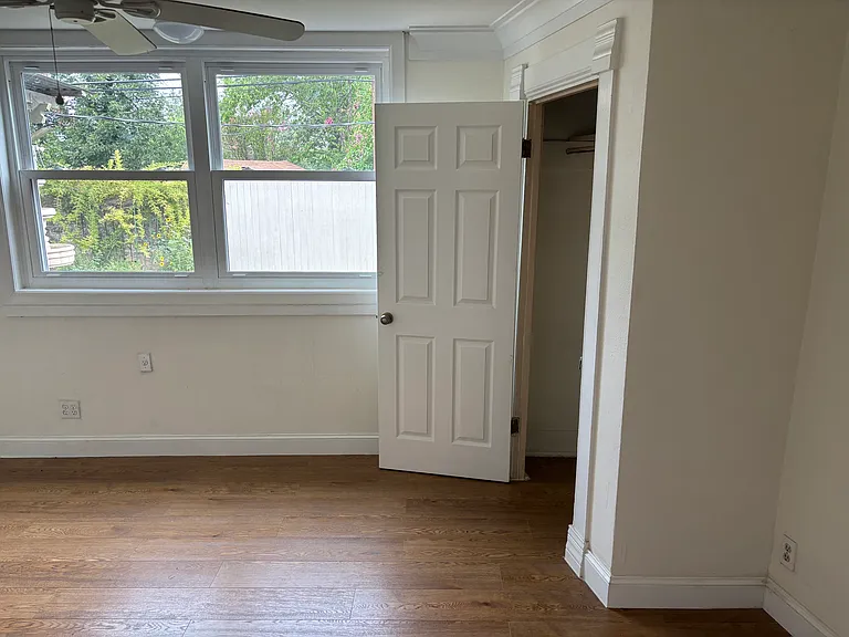 437 W Magnolia Ave #1 — Photo 17