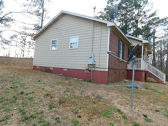 3rd image of 305 McKelvey St