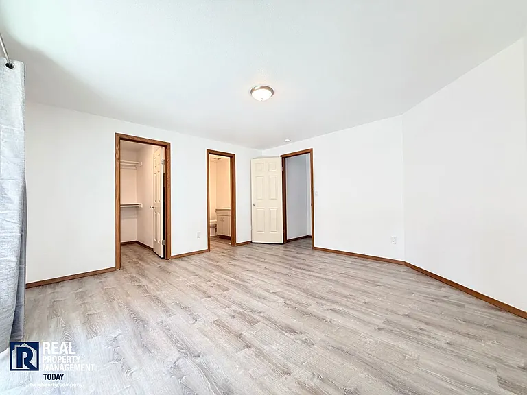 1317 Contra Costa Ave — Photo 15