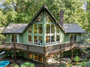 1111 NW 53rd Dr, Portland, OR 97210