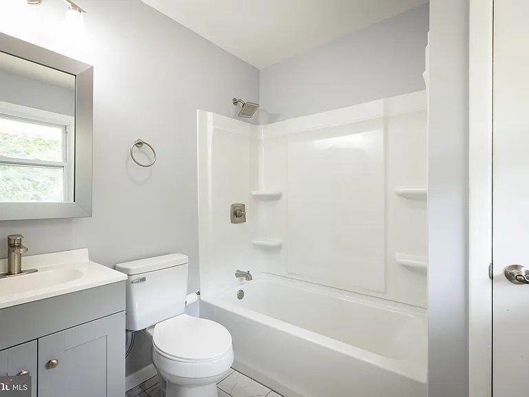 1419 Emory Rd — Photo 21