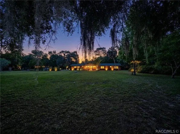 19551 SE 115th Ave, Inglis, FL 34449