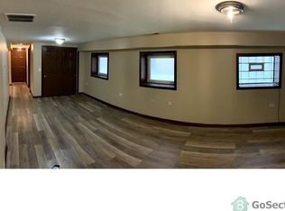 8032 S Honore St, Chicago, IL 60620