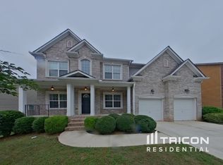 27 Rockridge Dr, Newnan, GA 30265