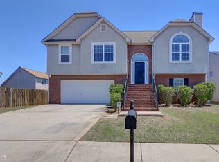 5588 Rex Ridge Loop, Rex, GA 30273