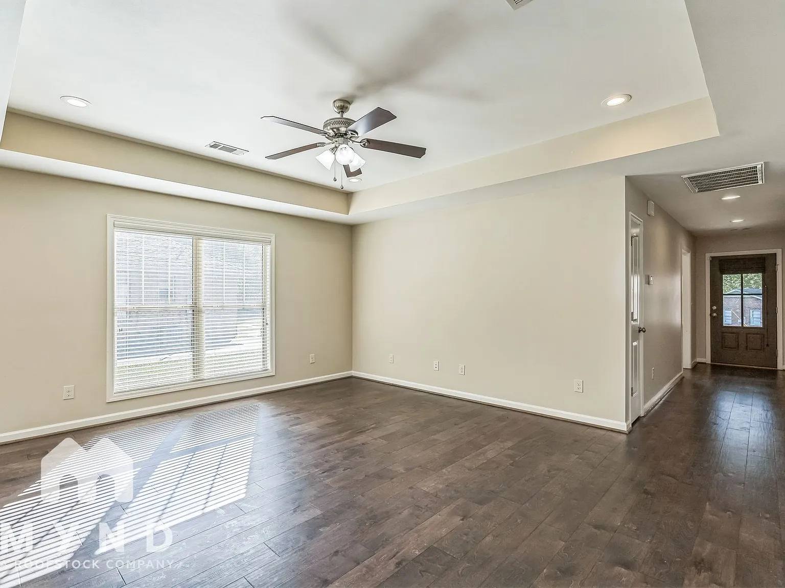3 bed, 2.0 bath, 1540 sqft, $1,695 — Photo 2