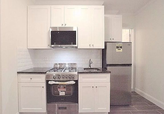 3rd image of 142 E 33rd St #1RW