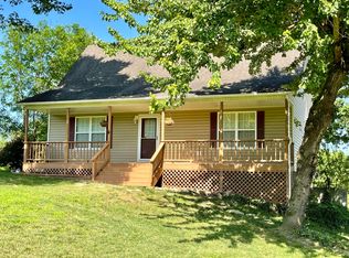 8059 Laurel Ln, Harrison, AR 72601