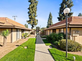 2910 E Huntington Blvd, Fresno, CA 93721