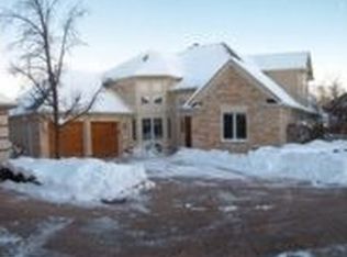 316 Rivershire Ct, Lincolnshire, IL 60069