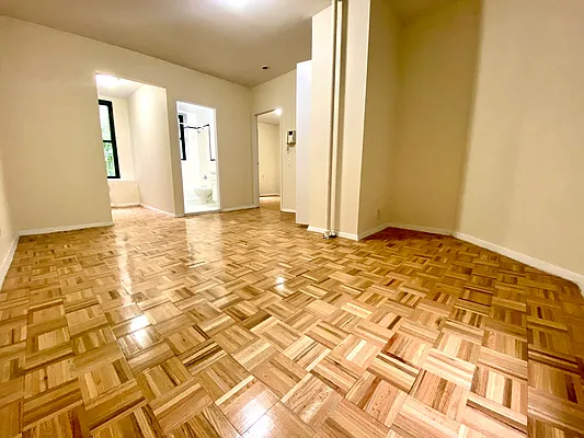 Rented by City & Suburban | media 9