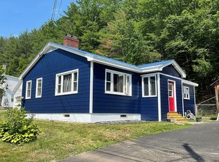 182 Commonwealth Ave, Springfield, VT 05156