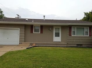 2511 Rockhurst Rd, Salina, KS 67401