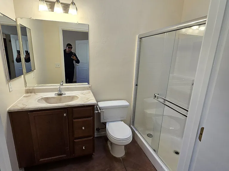 3331 E Bermuda St — Photo 38