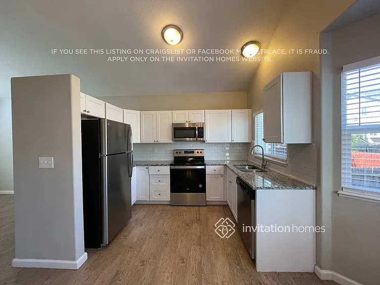 5844 Santana Dr — Photo 8