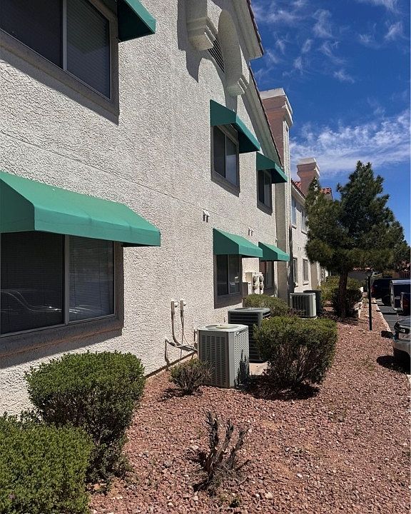 1st image of 7810 Tenshaw Ave APT 102