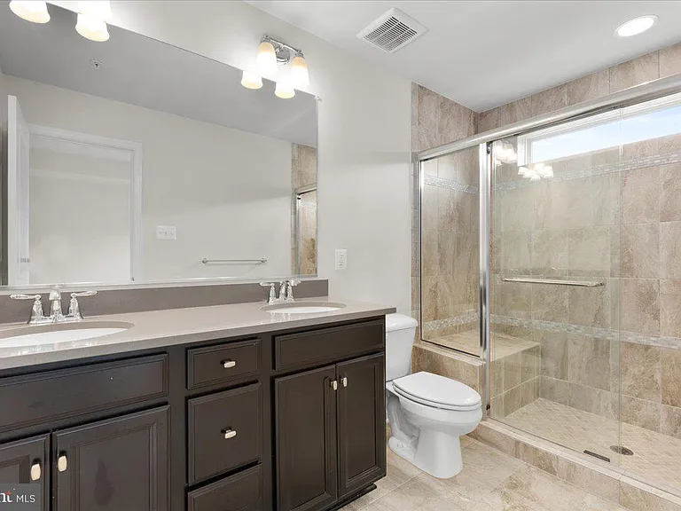 7210 Hartley Ln — Photo 22