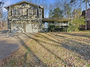 11303 Mountaincrest Dr SE, Huntsville, AL 35803