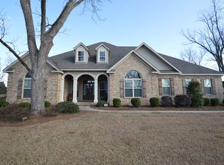 118 Prince Plaza Dr, Bonaire, GA 31005