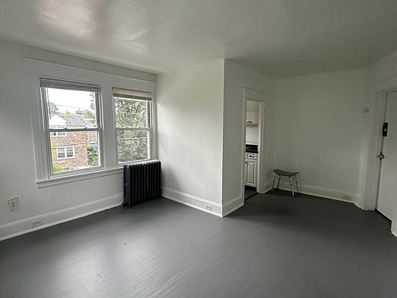 2nd image of 60 Nyack Ave APT 3